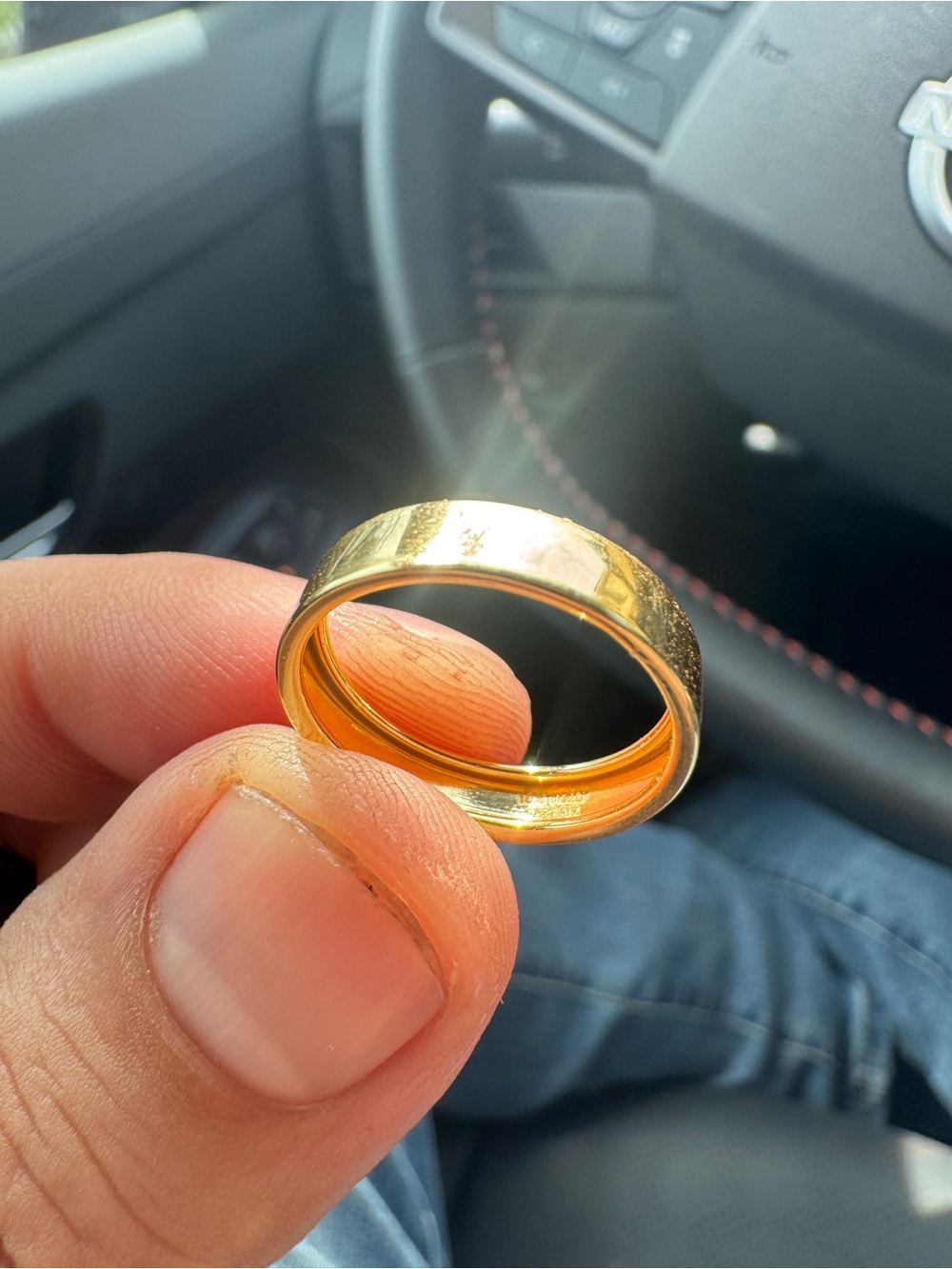 Authentic vintage 10k Gold Band Ring - Picture 10 of 13